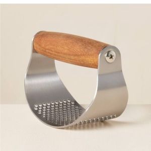 HEARTH & HAND with Magnolia garlic press